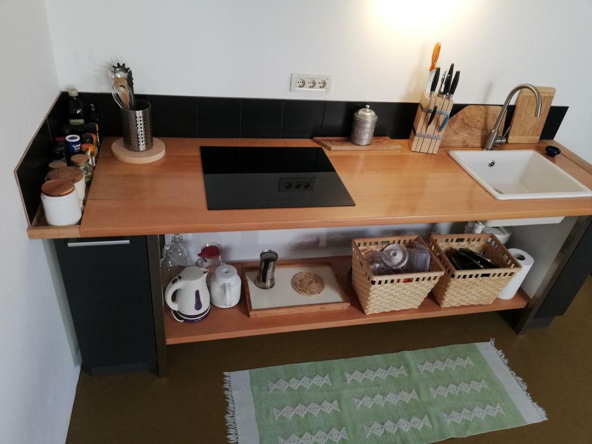 Naiadi Loft Apartment 네레자인 외부 사진